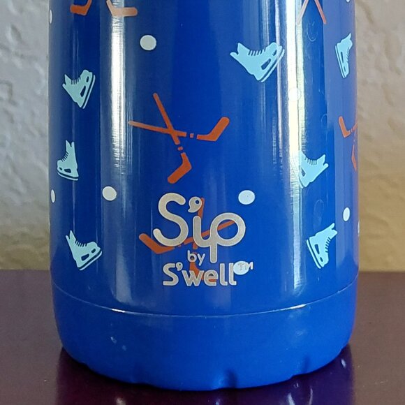Sip by S'well Stainless Steel Hockey Sticks & Skates 15 oz Water Bottle - Picture 3 of 7